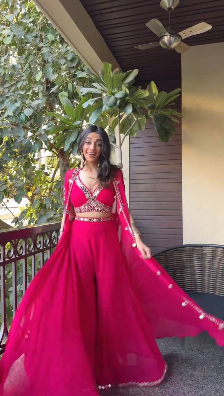THREE PIECE WESTERN OUTFIT FOR TRENDY WEDDING SEASON