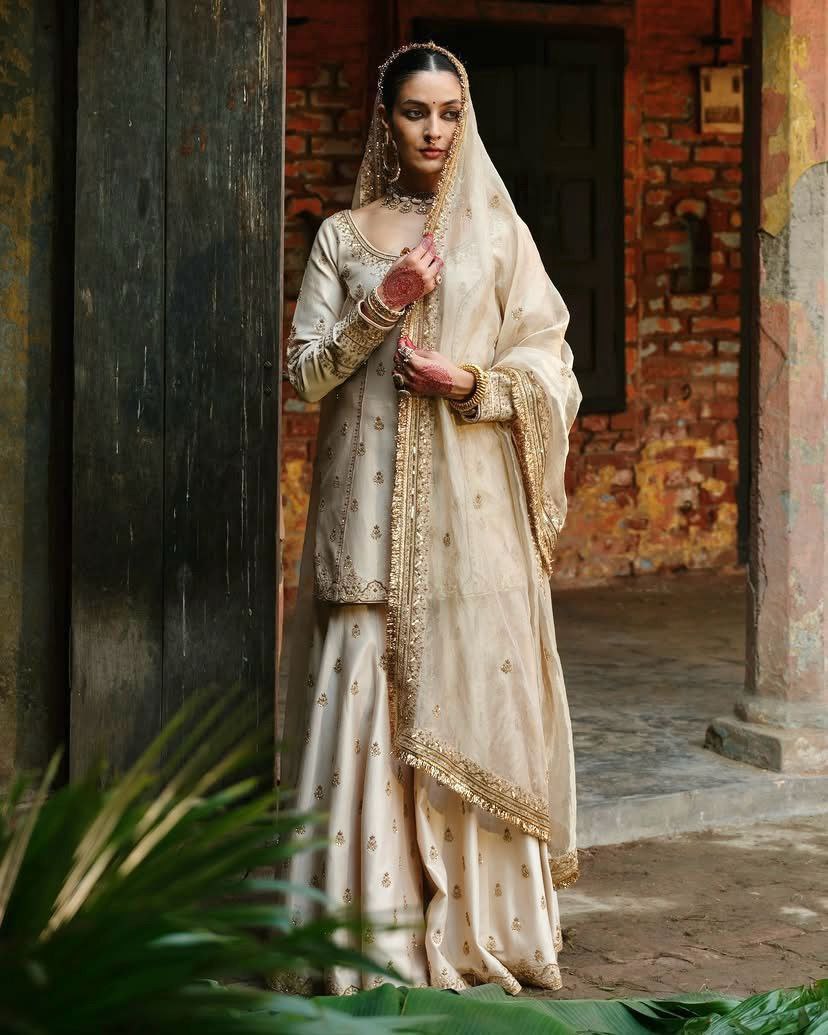 KURTI PLAZZO SET WITH BEAUTIFUL ORGANZA SILK DUPATTA