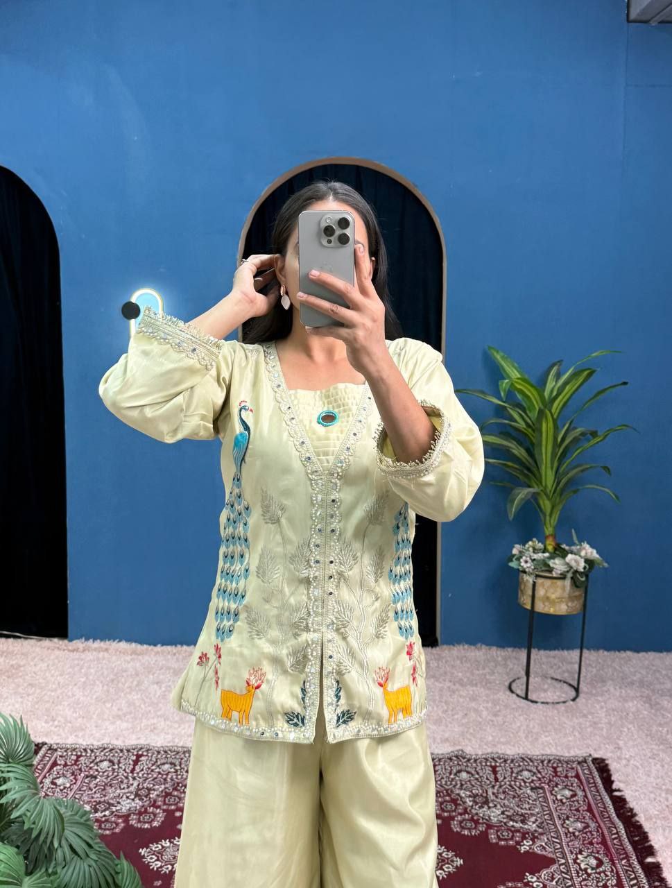 EXCLUSIVE CO-ORD SET